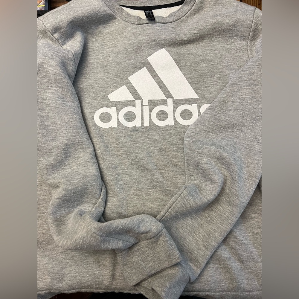 Adidas sweatshirt size large